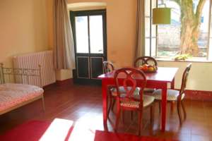 Xtrallusion offers characteristic Bed and Breakfast, B&B, Guest House, Hotel, Albergo and Country Lodge accommodation in Italy. Plus independent self-guided Walking, Adventure, Activity, Skiing and Paragliding Holiday itineraries on the Italian Rivieras, in the Italian Lakes, in the Italian Alps and in some of the most beautiful corners of Italy.